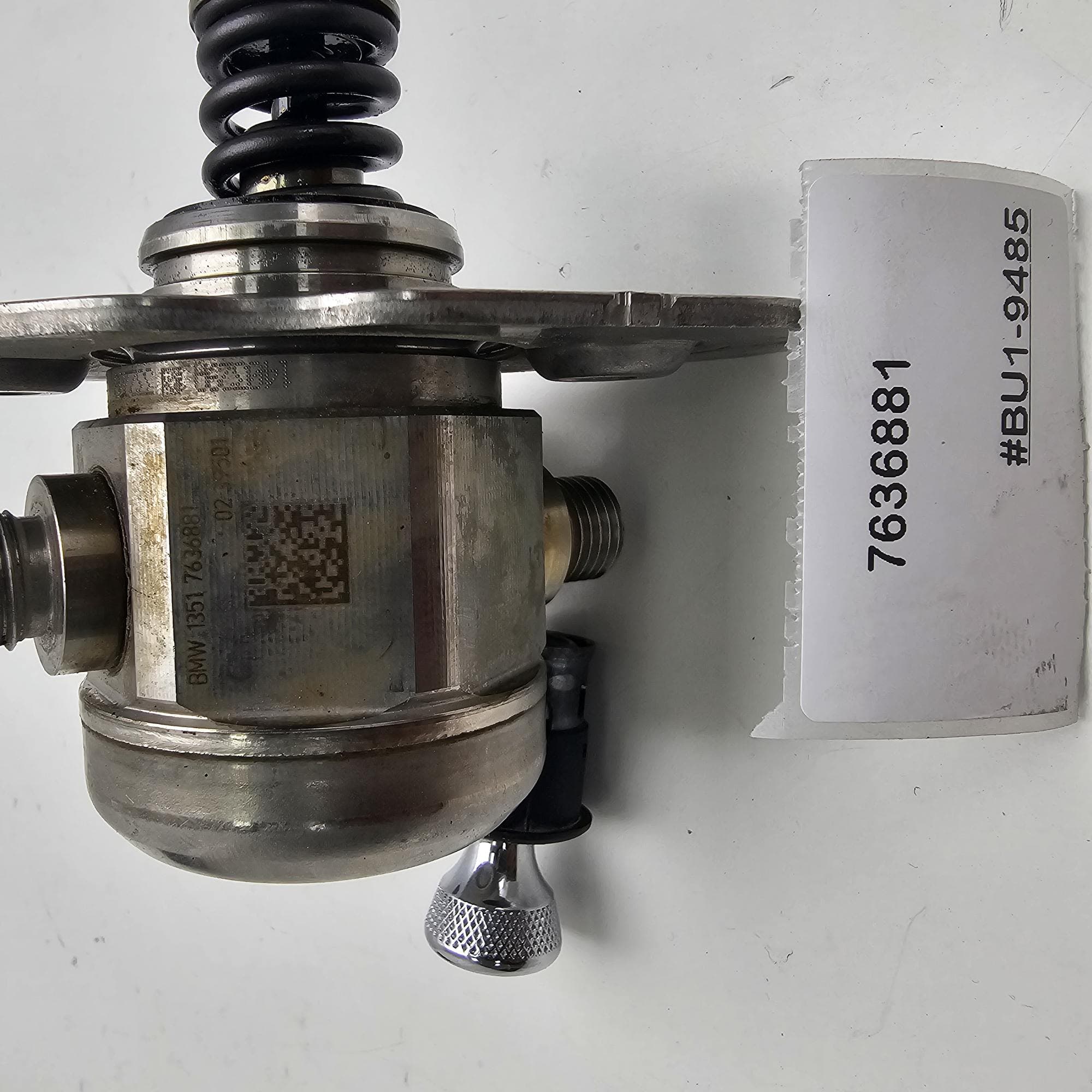 Mini High-Pressure Fuel Pump 7636881