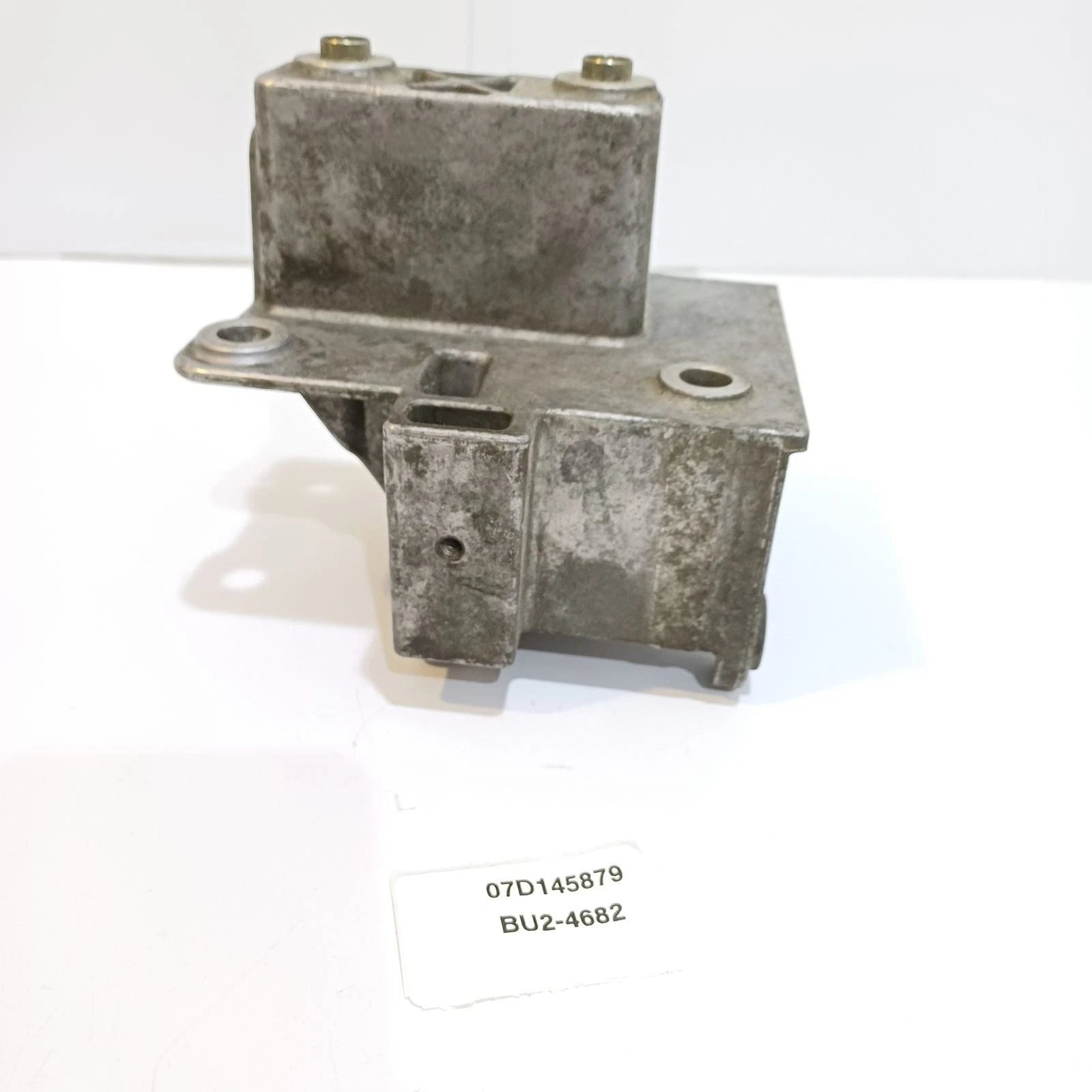 2002 Volkswagen Passat Power Steering Pump Bracket Holder – Part No. 07D145879